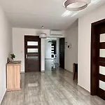 F4 Room 1, Private Double Room With Private Bathroom And Balcony